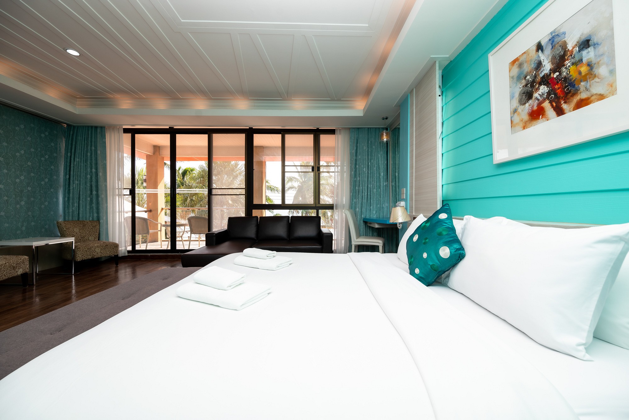 Sea See Suite